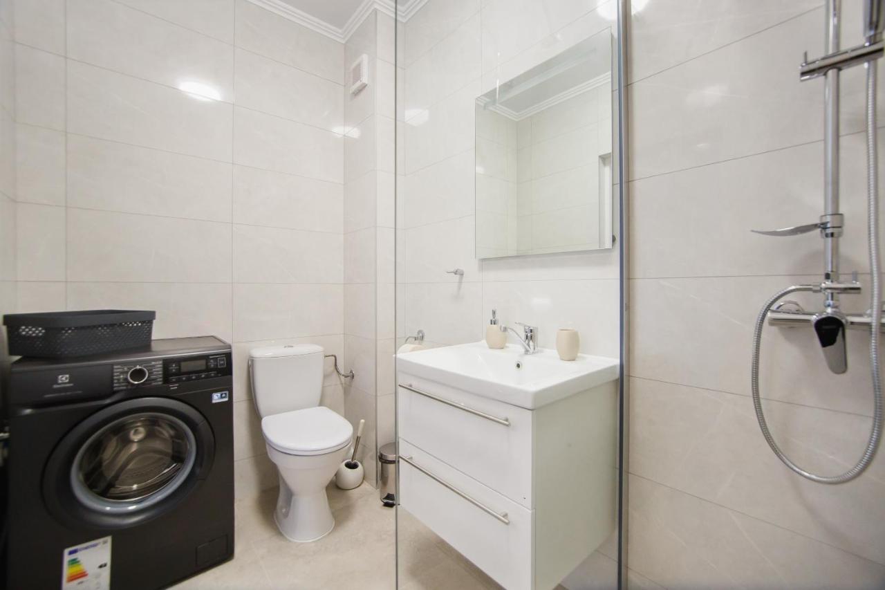Apartamento Trio Pink Oradea Exterior foto